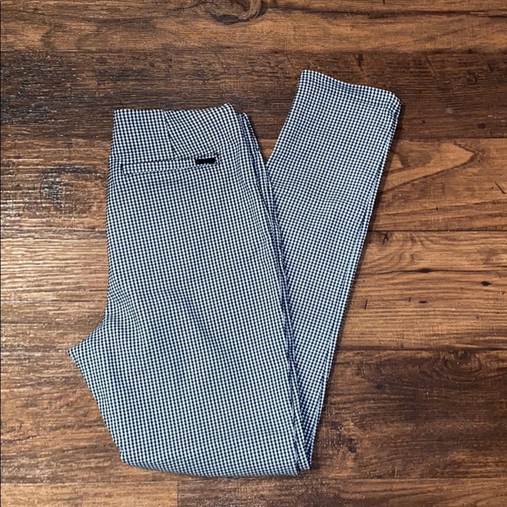 CALVIN KLEIN / HOUNDSTOOTH PANTS / Size 6